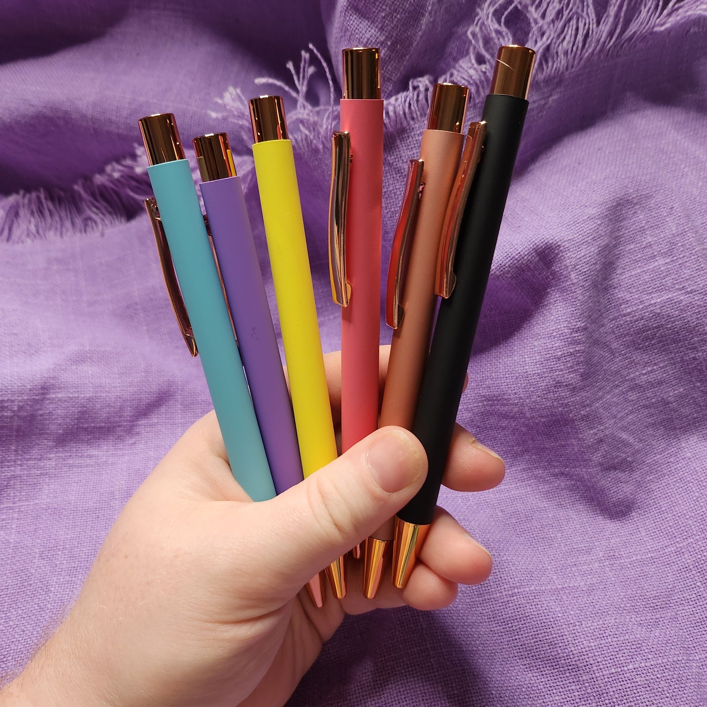 Sleek Rosegold Pen