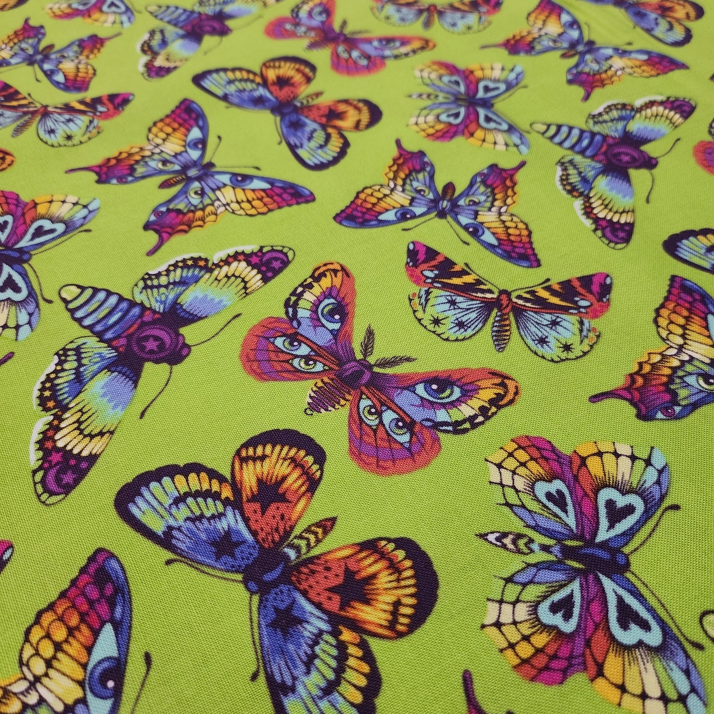 Butterfly Kisses - Avocado || Daydreamer
Tula Pink