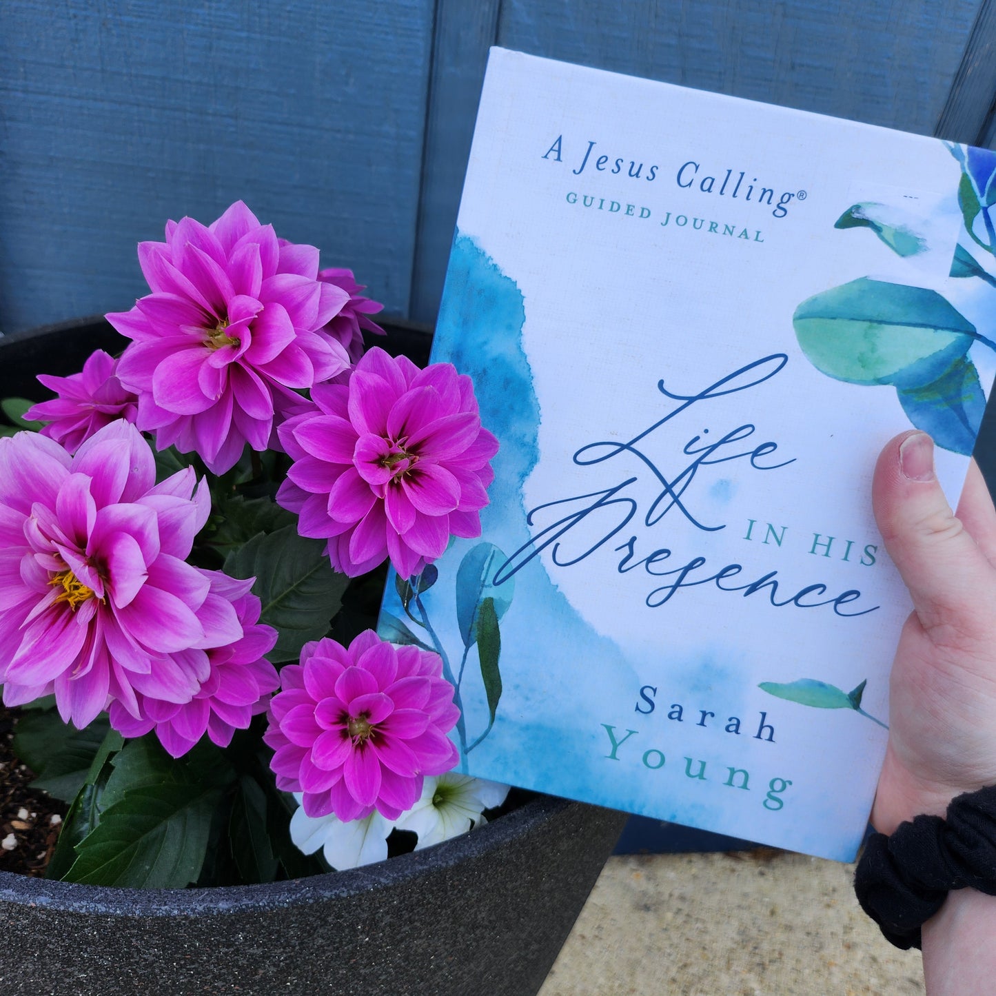 Life in His Presence: A Jesus Calling Guided Journal
