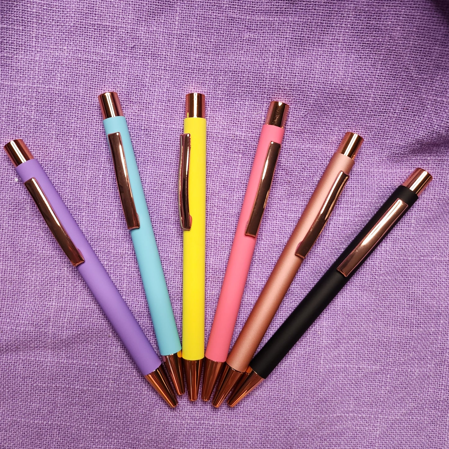 Sleek Rosegold Pen
