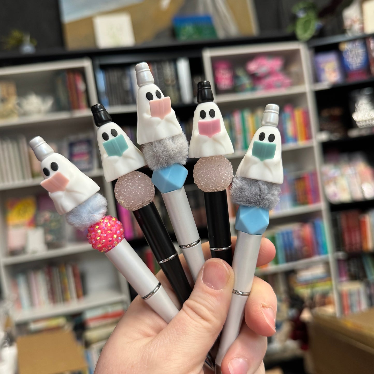 Ghostie Reader Beaded Pen