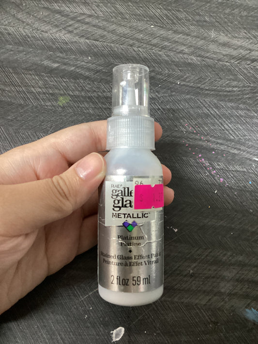 Plaid Gallery Glass | Platinum