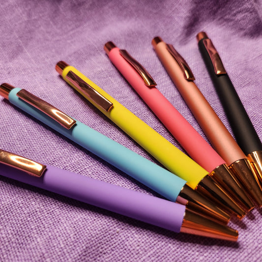 Sleek Rosegold Pen